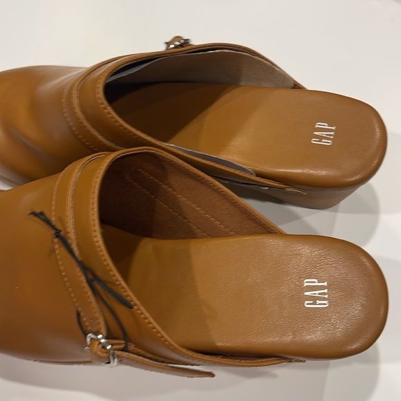 Gap Faux-Leather Clogs Cognac Brown Women Sz 10 - Picture 3 of 7